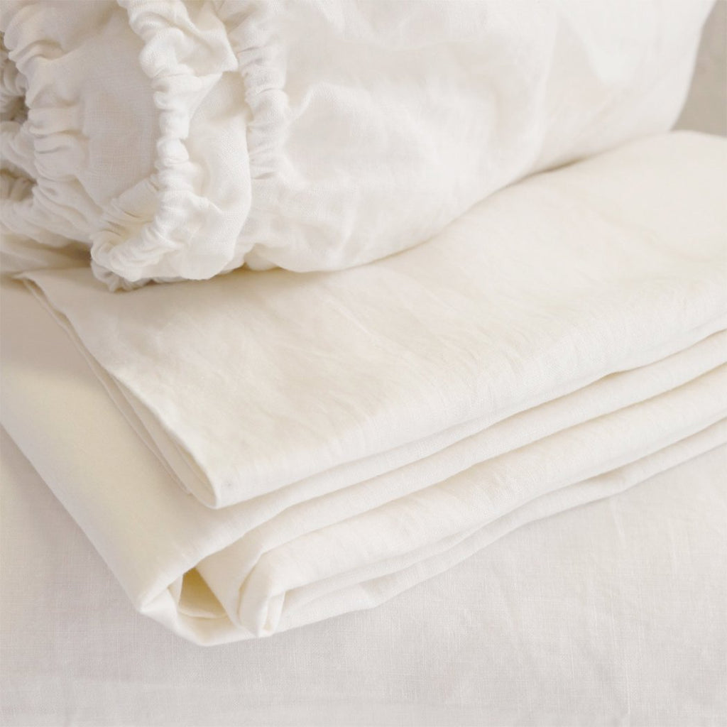 Linen sheet set cream close